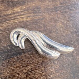Vintage Sterling Silver abstract wave pin broach